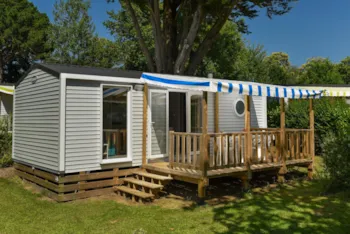Mietunterkunft - Mobilheim Perceval Standard 29M² (2 Zimmer) + Überdachte Terrasse + Tv - Flower Camping le Kergariou