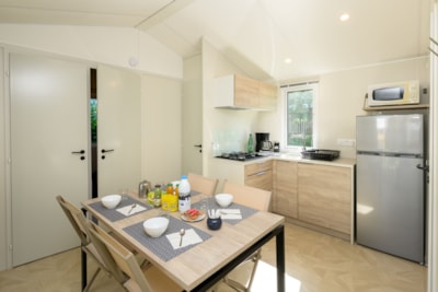 Mobile-home Yvain Confort 27m² (2 bedrooms) + sheltered terrace + TV — 3