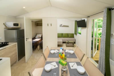 Mobile-home Yvain Confort 27m² (2 bedrooms) + sheltered terrace + TV — 2