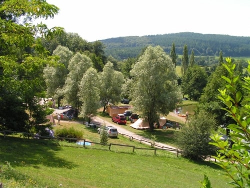 Tarif Nature : Platz + 1 Auto mit tent