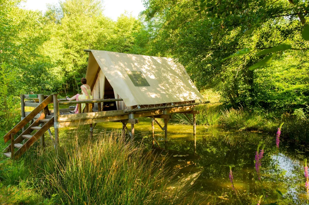 Mietunterkunft - Zelt Robinson - Camping LA FOUGERAIE