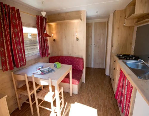 Location - Ciela Roulotte -  2 Chambres - image n°2 - Camping Le Pommier