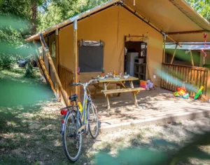 Locatif - Tent Ciela Nature Lodge - 2 bedrooms - Fully equipped kitchen - Bathroom - Camping Le Pommier