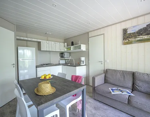 Location - Chalet Ciela Prestige - 2 Chambres Dont 1 Suite Parentale -  Draps, Serviettes Et Barbecue Inclus - image n°4 - Camping Le Pommier