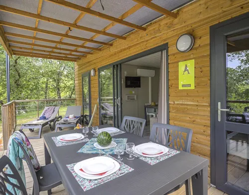 Location - Chalet Ciela Prestige - 2 Chambres Dont 1 Suite Parentale -  Draps, Serviettes Et Barbecue Inclus - image n°2 - Camping Le Pommier