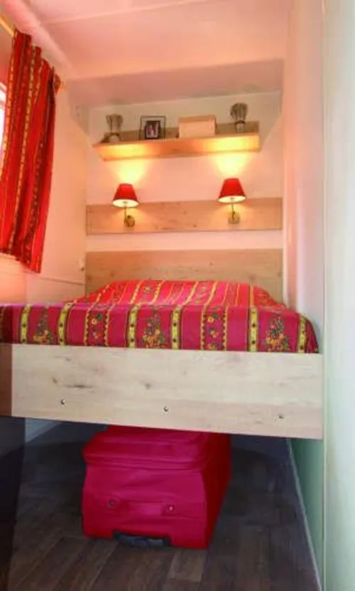 Location - Ciela Roulotte -  2 Chambres - image n°3 - Camping Le Pommier