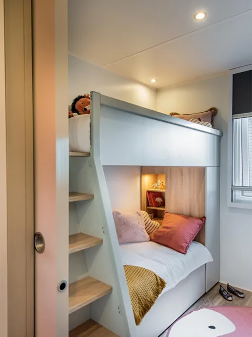 Location - Mobil Home Ciela Exception Spa - 3 Chambres Dont 1 Suite Parentale - Draps, Serviettes Et Plancha - image n°7 - Camping Le Pommier
