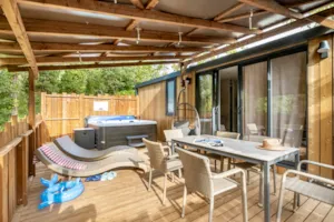  - Mobile home Ciela Exception SPA - 3 bedrooms including 1 master suite - sheets, towels and plancha - Camping Le Pommier