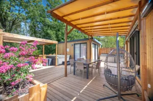 Locatif - Mobil home Ciela Exception Tribu SPA - 2 mobil homes - 4 bedrooms - sheets, towels and plancha - Camping Le Pommier