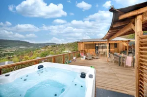Locatif - Mobil home Ciela Exception Tribu SPA - 2 mobil homes - 6 bedrooms - sheets, towels and plancha - Camping Le Pommier