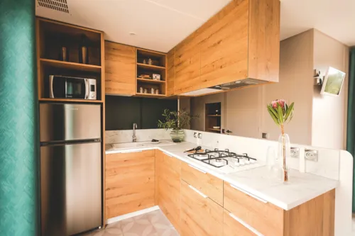 Location - Mobil-Home Ciela Exception Spa - 2 Chambres Dont 1 Suite Parentale - Draps, Serviettes Et Plancha - image n°3 - Camping Le Pommier