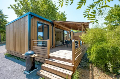 Location - Mobil Home Ciela Prestige - 3 Chambres Dont 1 Suite Parentale - Draps, Serviettes Et Barbecue Inclus - image n°2 - Camping Le Pommier