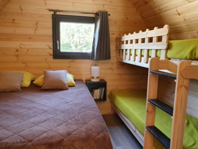 Unusual Accommodation - Barrel - without bathroom facilities — 6