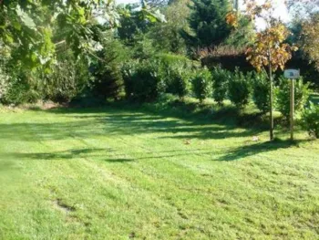 Stellplatz - Stellplatz + Auto + Strom - Camping Le Grearn