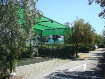 Pitch Tent, Caravan or Camping-car  + Car — 1