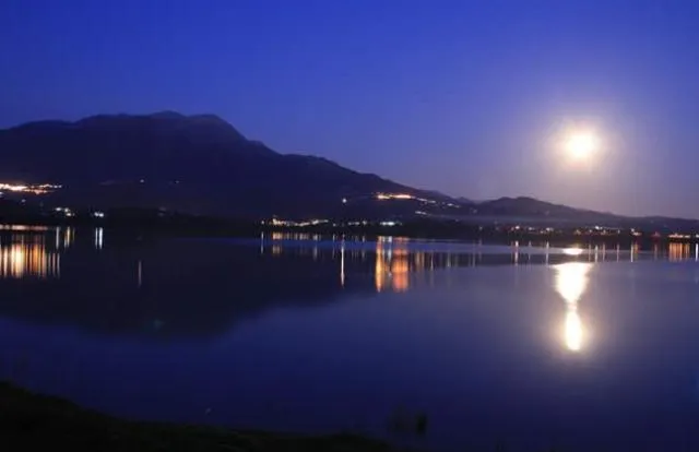 Camping Presa La Viñuela