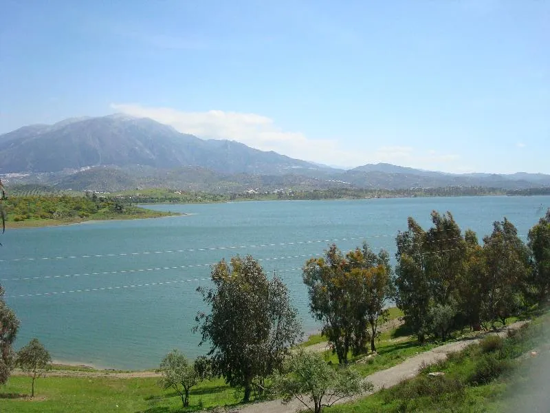 Emplacement Tente, Caravane Ou Camping-Car  + Voiture