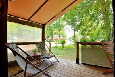 LODGE VICTORIA - 2 bedrooms with bathroom facilities