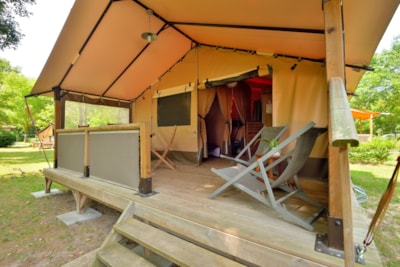 LODGE VICTORIA - 2 bedrooms with bathroom facilities