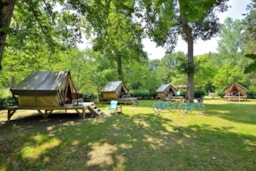 Camping Seasonova Etang de la Vallée - image n°1 - Roulottes