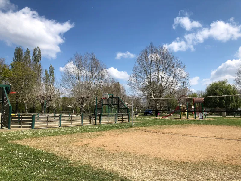 Camping de Thoissey - Val de Saône