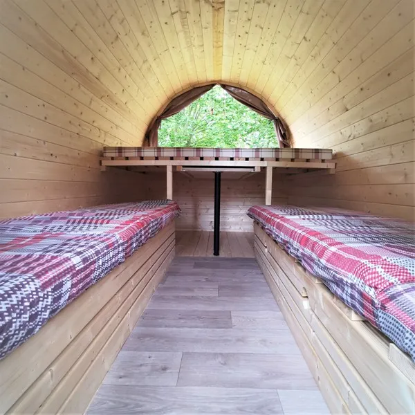 Roulotte Western (2 Adultes + 2 Enfants)