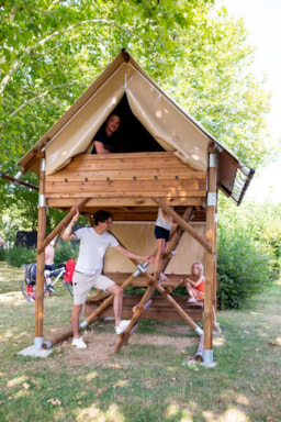 Accommodation - Bivouac On Stilts - Camping de Thoissey - Val de Saône