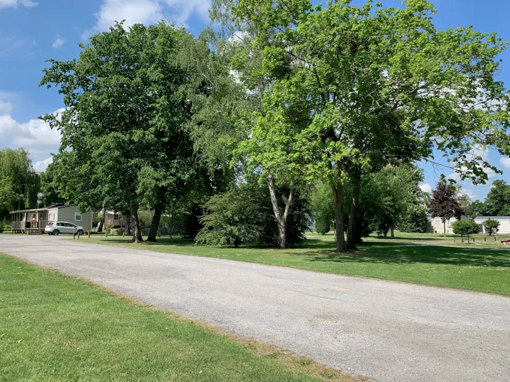 Package Pitch  + Tent