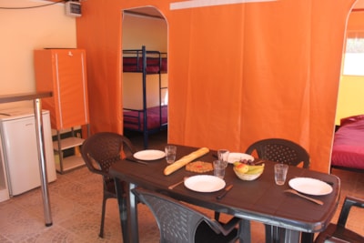 Canvas bungalow Standard 2 bedrooms 25m² (without toilet blocks)