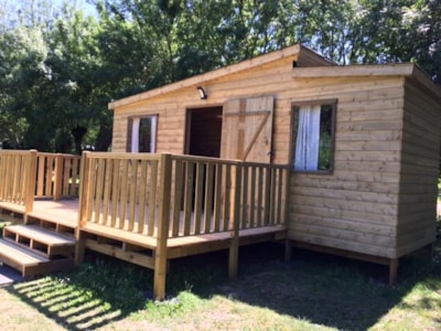 Wooden cabin Family 3 bedrooms 25m² (without toilet blocks) + terrace