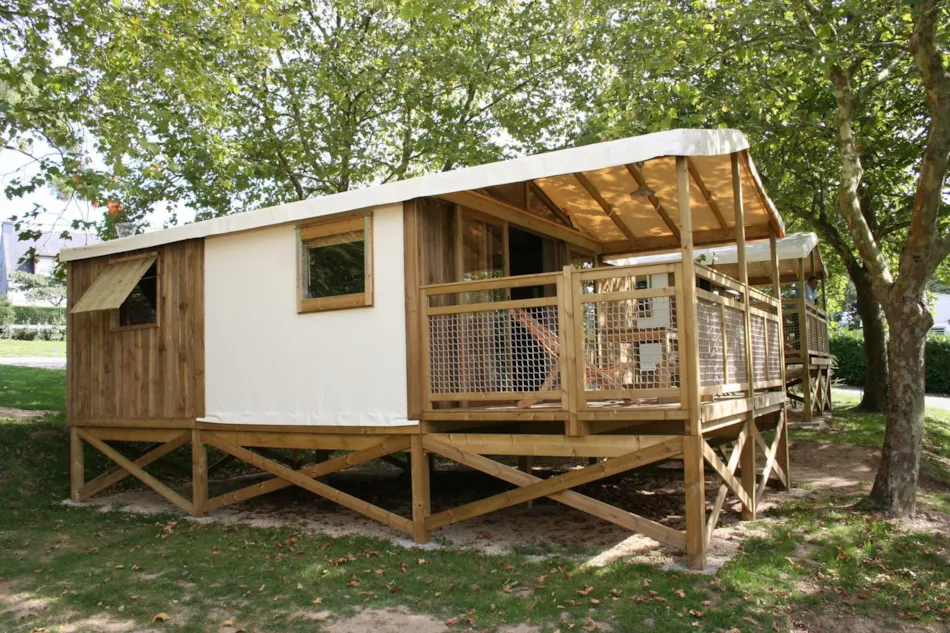 Flower Camping du Port Caroline