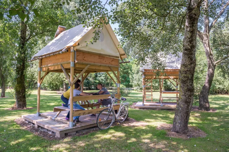 Flower Camping du Port Caroline