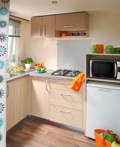 Mobile home Premium 2 bedrooms 27-32m² + Half-covered terrace + TV