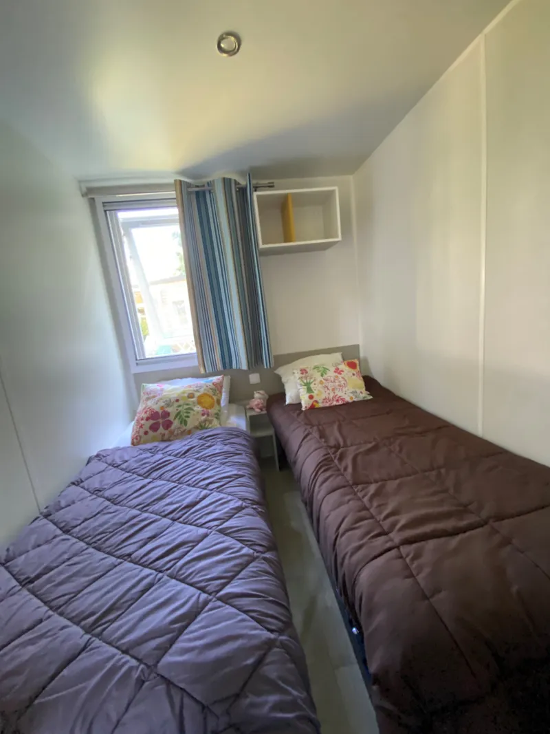 Homeflower Premium 3 Chambres 30.5M² + Terrasse Semi-Couverte + Tv + Lv