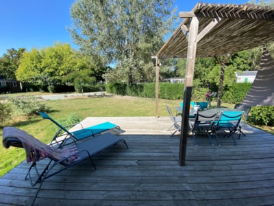 Homeflower Premium 3 bedrooms 30.5m² + Half-covered terrace + TV