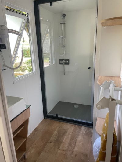Homeflower Premium 2023 - 2 bedrooms 29m² + Terrace + dishwacher + TV