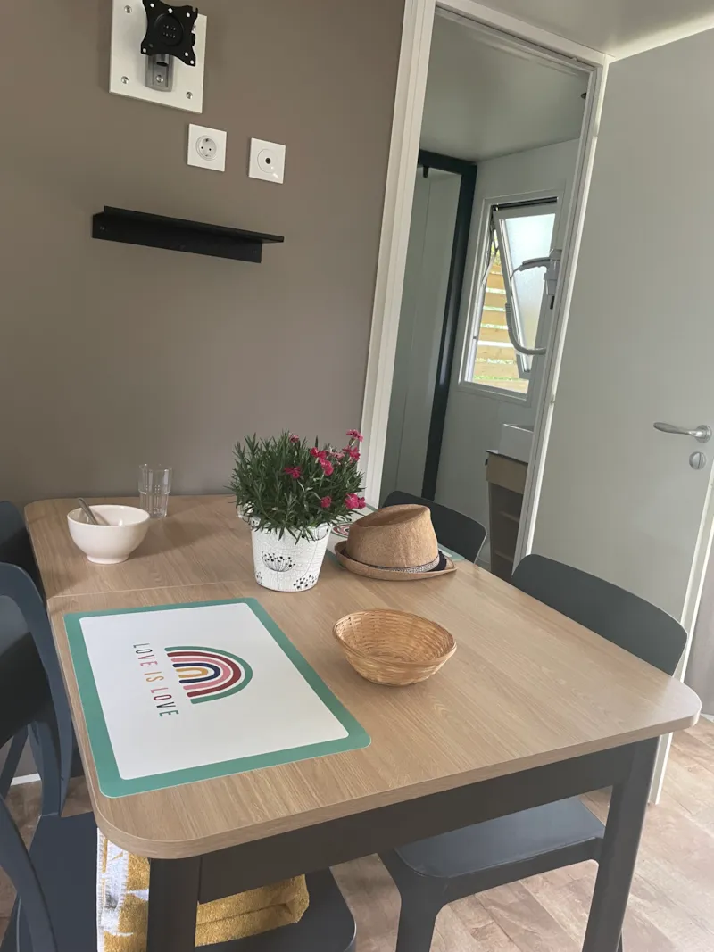 Homeflower Premium 2023 - 3 Chambres 35M² + Terrasse Semi-Couverte + Lv + Tv