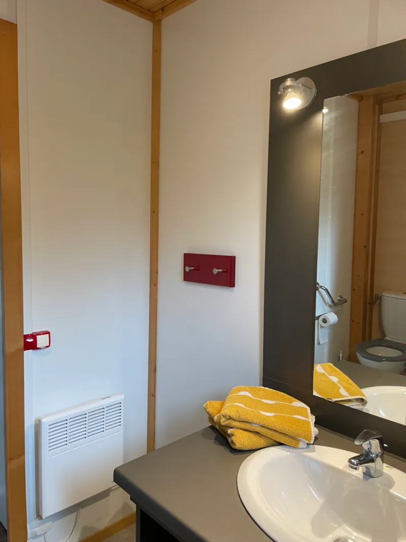 Chalet Confort Pmr 2 Chambres 35M² + Terrasse Intégrée + Tv