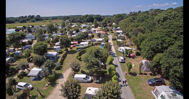 Flower Camping Le Kerleyou - Camping - Douarnenez