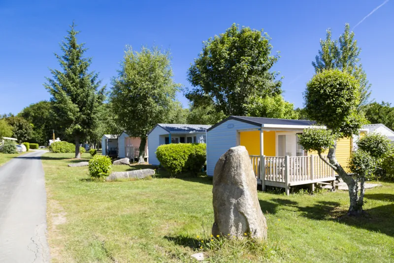 Mobil-Home Confort 28M² - 2 Chambres - Terrasse Semi-Couverte - Tv + Lave-Vaisselle