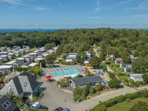 Flower Camping Le Kerleyou  - MyCamping