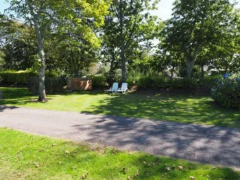 Emplacement - Emplacement Premium Avec Electricité - Camping Paradis Domaine de Bel Air