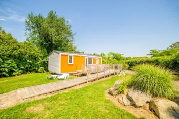 Location - Mobil-Home Classique 2 Chambres Pmr - Camping Paradis Domaine de Bel Air