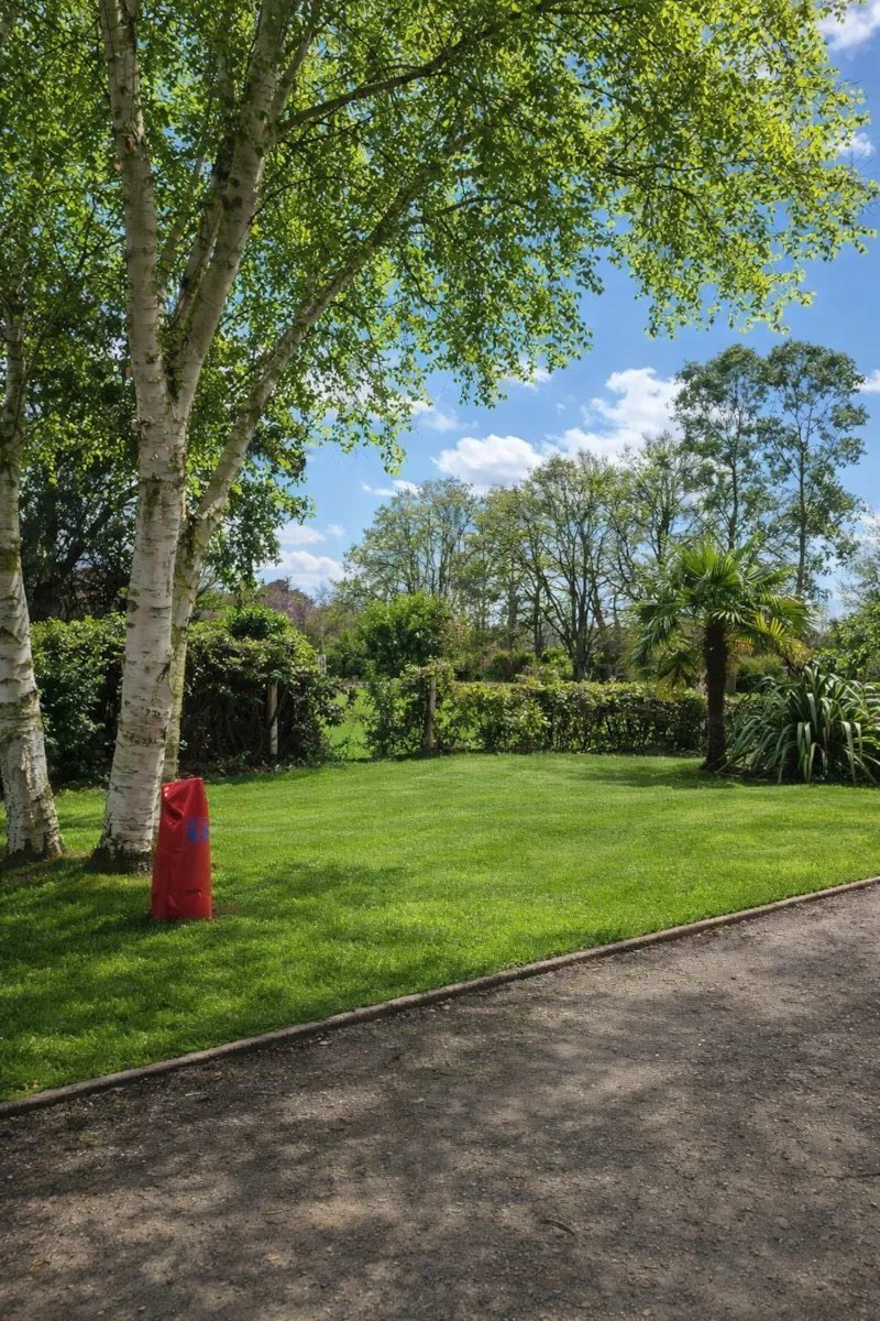 Emplacement Van (5 M)