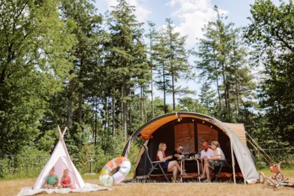 Camping Samoza - Camping2Be