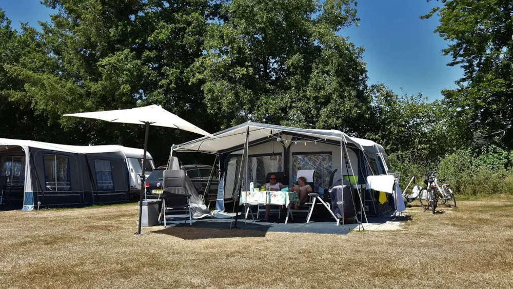Stellplatz - Stellplatz Ommergras - Camping Ommerland