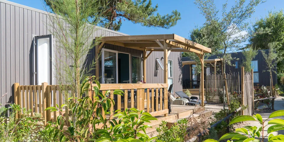 Accommodation - Cottage Luxe 3 Bedrooms Otello - Camping ERREKA - Sea Green by Sunêlia