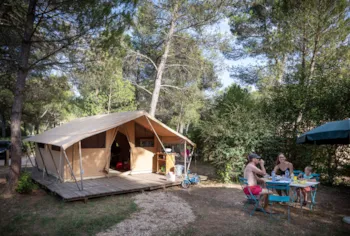 Location - Tente Toile & Bois Classic Iv - Huttopia Fontvieille