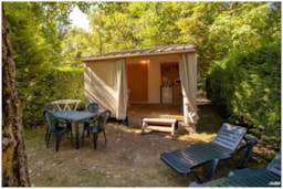 Accommodation - Tithome Au Parc Longue Lègue - 4.10M X 5.20M - Dimanche - Camping Saint-Pal