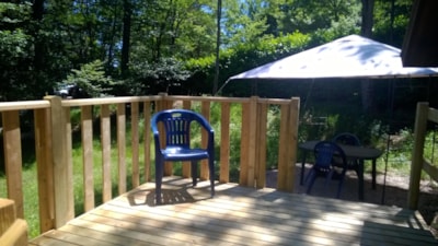 Hut on stilts - terrace